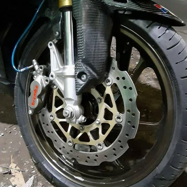 Kaliper Brembo 4 Piston 4P Original Xmax Nmax Aerox Cbr250Rr Lexi Mio