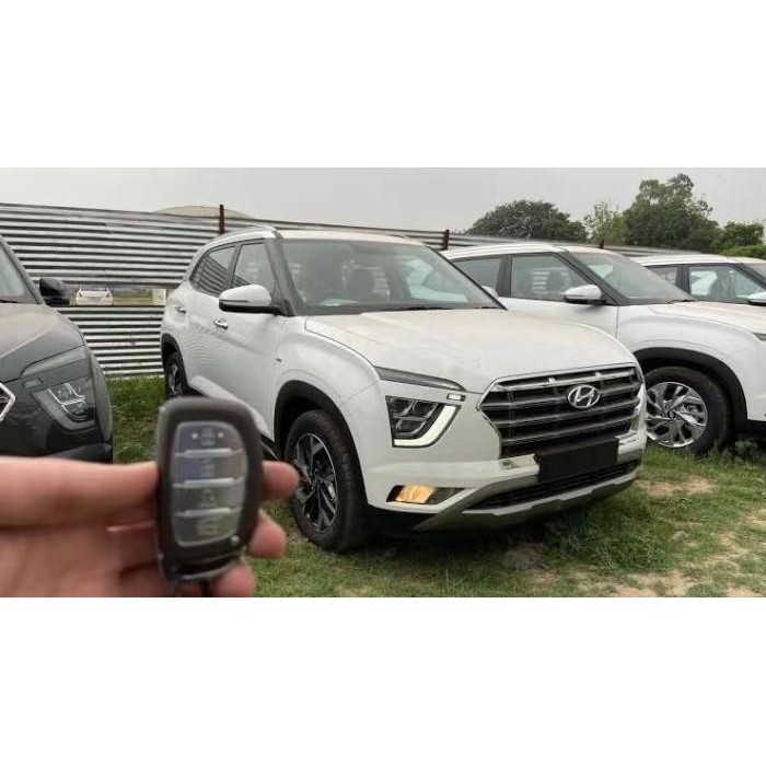 (Expert) Cover Karbon / Carbon Case Mobil Hyundai Creta