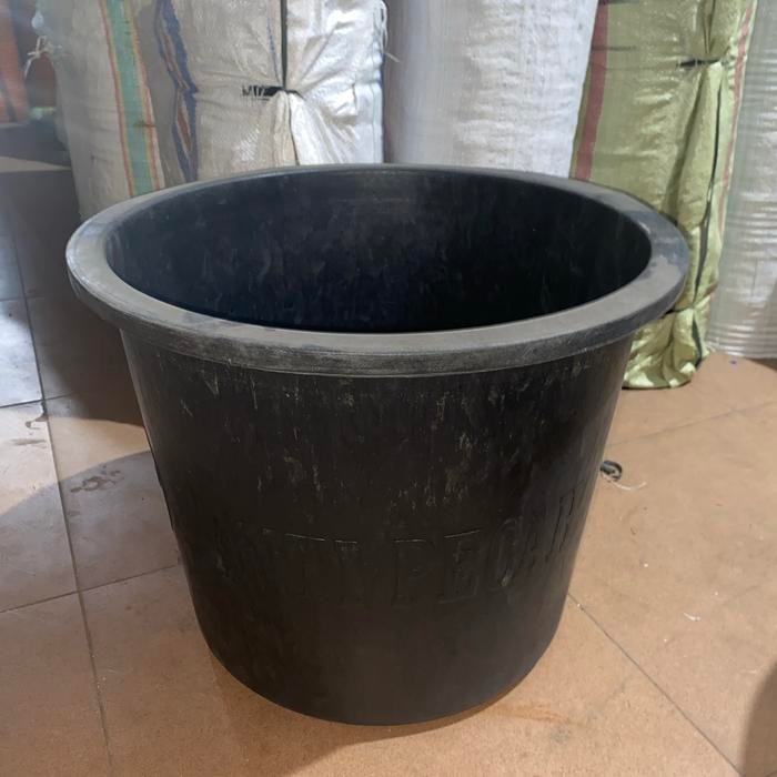 Pot Ember Karet Yasindo 40