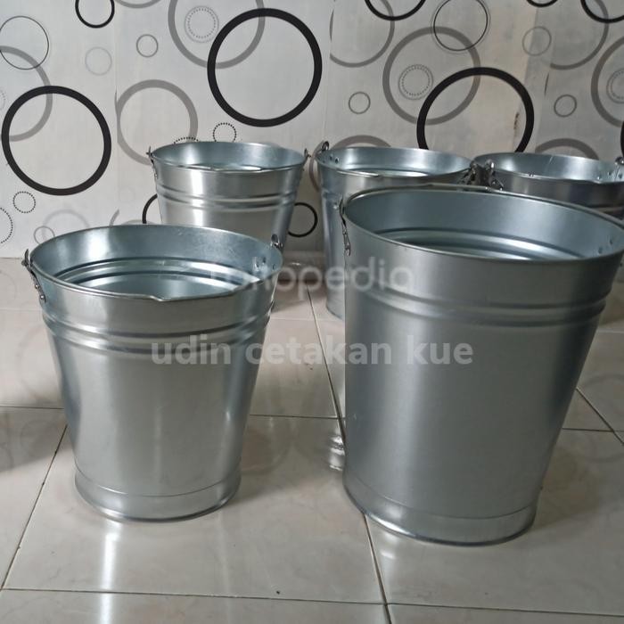 ember galvanis / pot kaleng