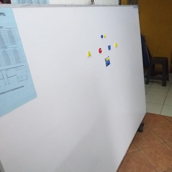 

Whiteboard Magnetik 90 X120 Cm