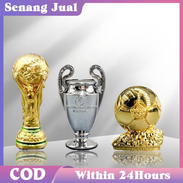 Trofi Piala Dunia Qatar 2022 Replika Trofi Piala Dunia Piala Mini Tiga Model *