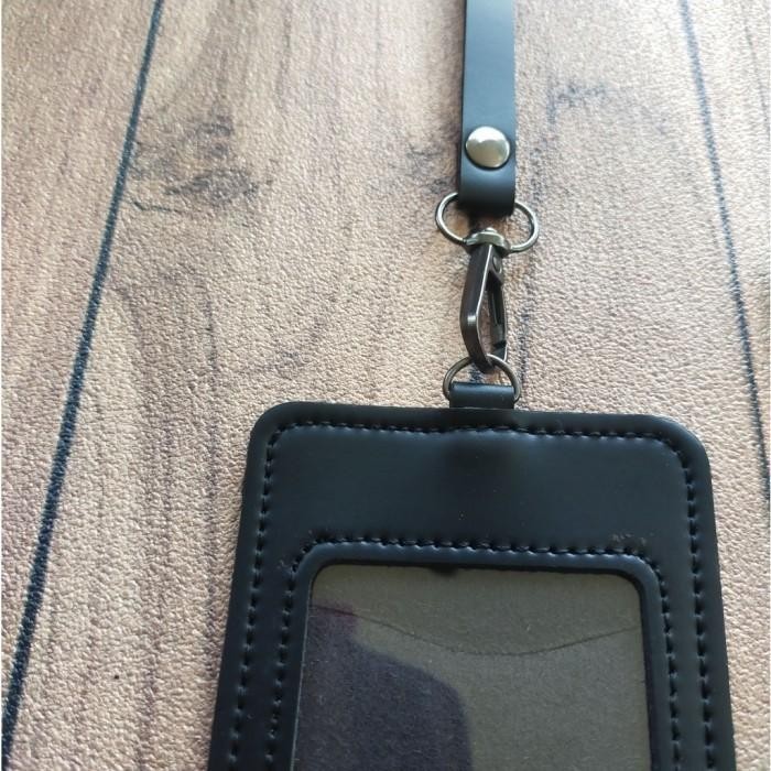 

Kulit Holder Lanyard Name Tag ID Card Kulit Muat 2 Slot Kartu TJ MRT