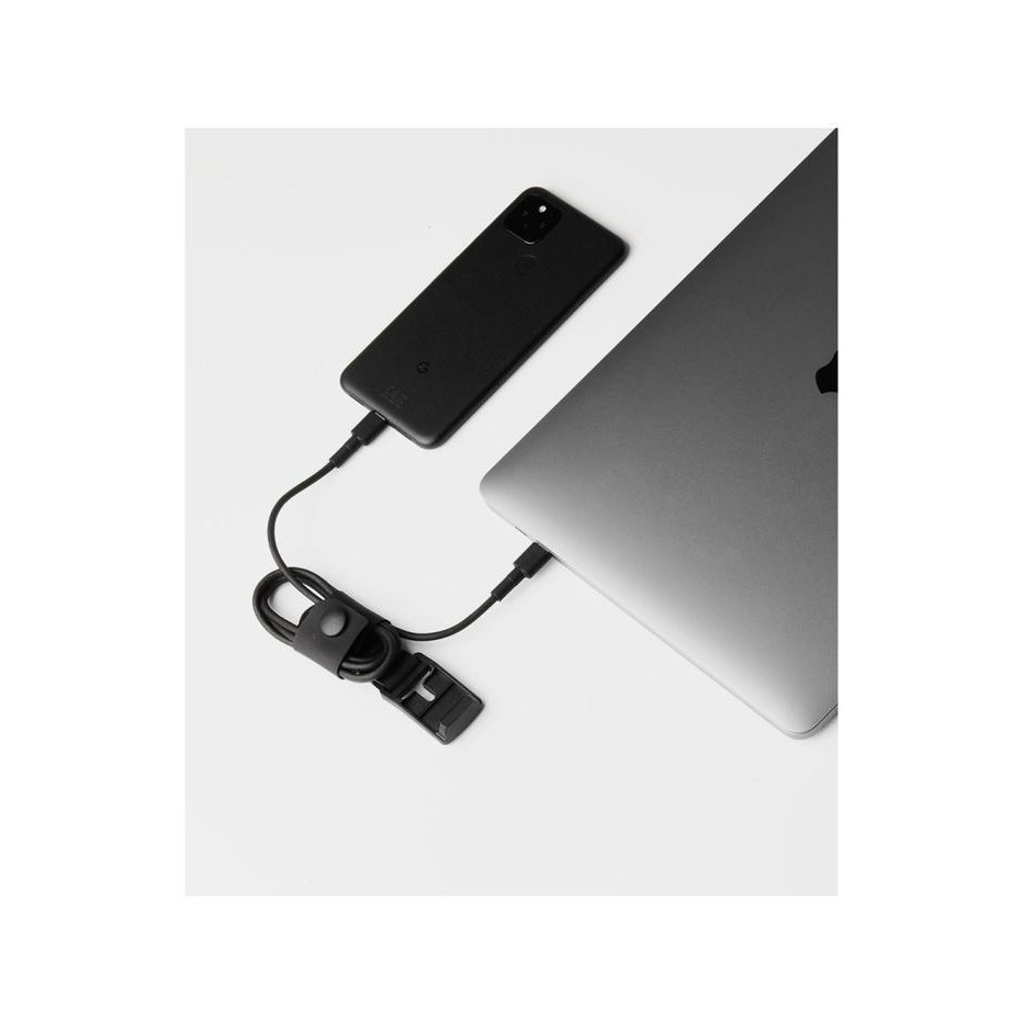 

Alpaka HUB USB Lanyard for ID Cardholder USB C Lightning Cable Charger