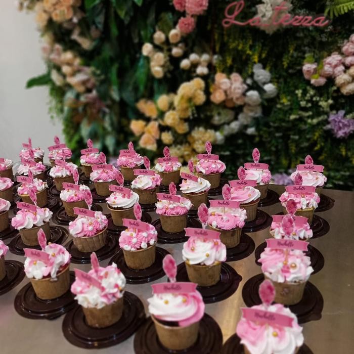 

OR6T Latezza Cup Cake Rainbow Cupcake Fondant Kue Ultah Kado Ultah Birthday