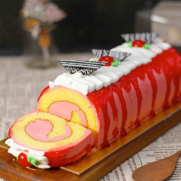 

OR6T Momolin Bakery Roll Cake Strawberry - Kue Tart Ultah - Bolu Gulung