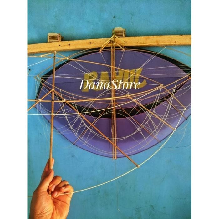 (Allthebest) gapangan pegon ceper 1 meter bahan fiber dan bambu/layang layang gapangan pegon ceper