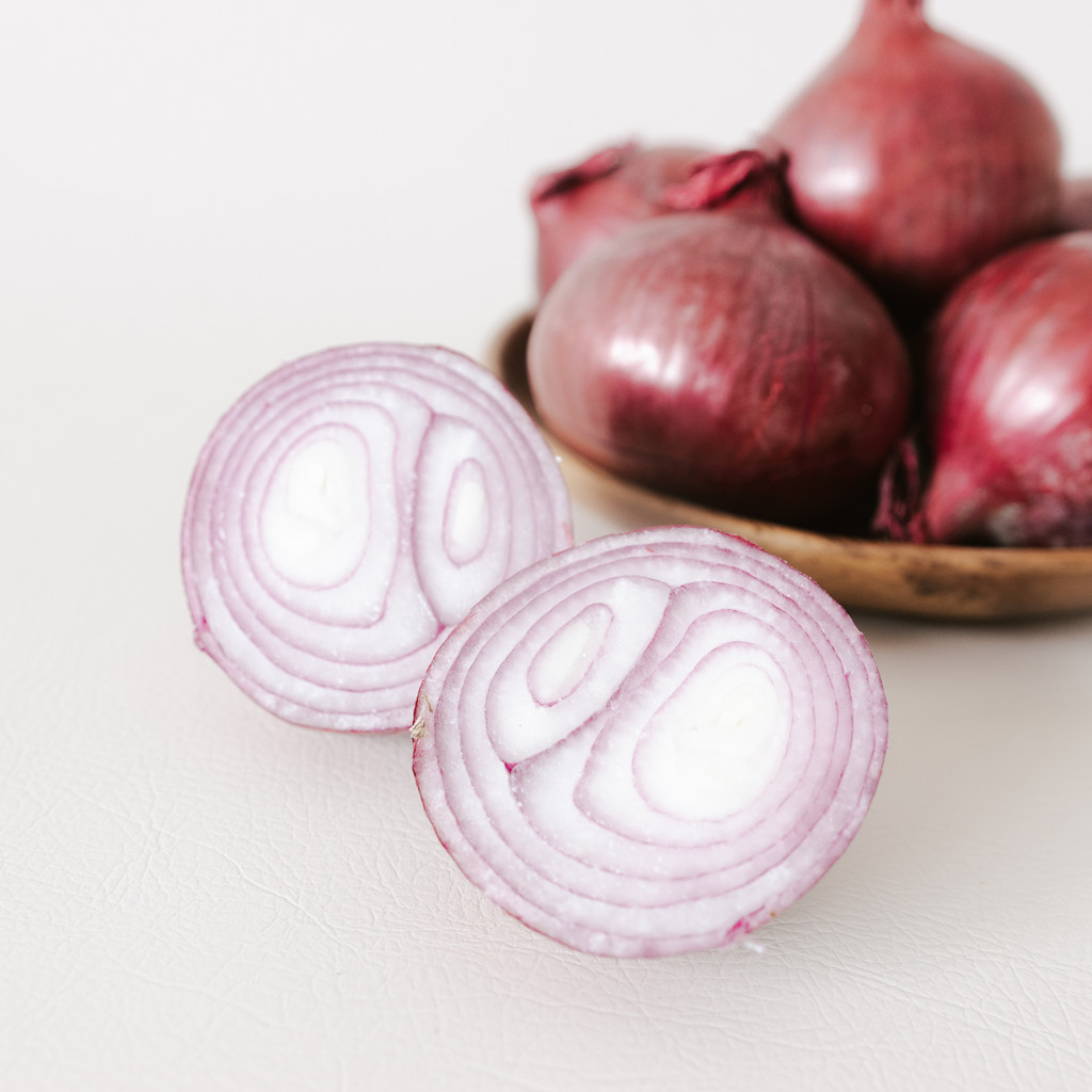 

Bawang Bombay Merah Konvensional 1 kg