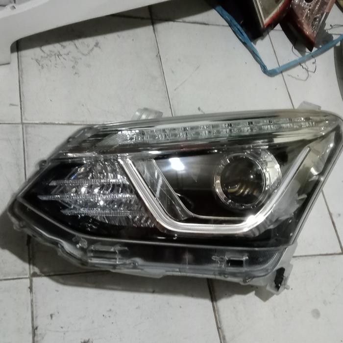 headlamp lampu depan Isuzu mux