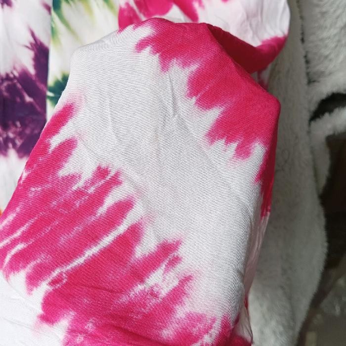 

GROSIRKAOSBALI KAIN PANTAI MOTIF WAJIK TIE DYE BAHAN RAYON TEBAL KODE 1197