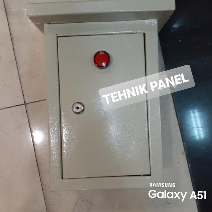 Panel Stopkontak Outdoor Box