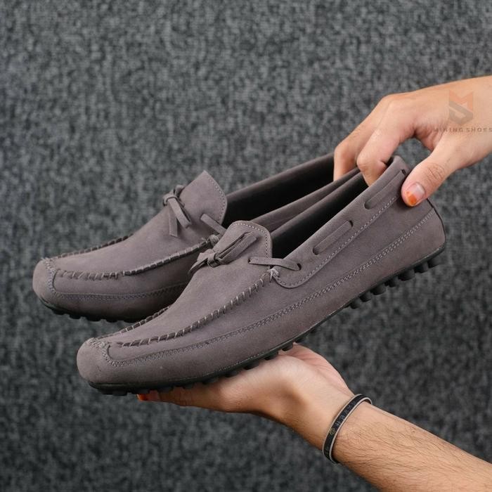 sepatu casual pria loafers tali kulit suede slip on santai