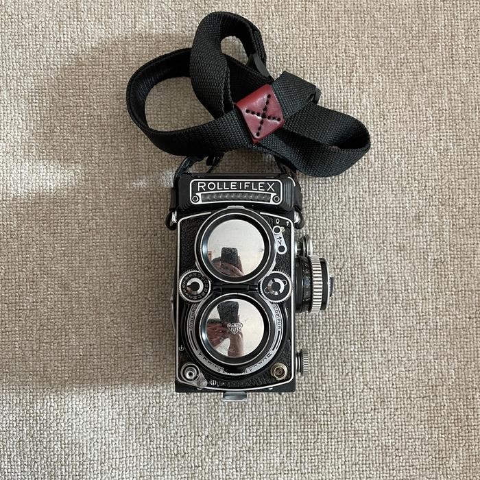 Jual Rolleiflex 2.8E - Kamera Film Analog Medium Format Tlr (Bukan 2.8F, 3.5F, Hasselblad, Mamiya Rz