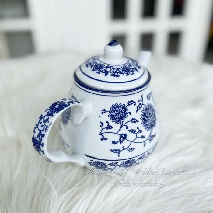 Teko Keramik Biru Putih / Teapot