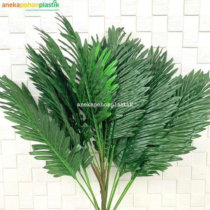 Daun Hias Artificial Daun Palem Hijau Plastic Tanaman Pot Rumah Aesthetic