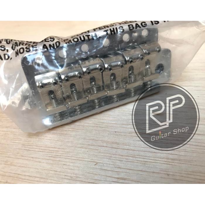 Fender stratocaster original vintage bridge