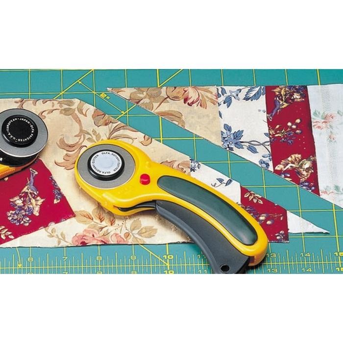 

Alat Gunting Kain 60Mm Rty-3/Dx Olfa Rotary Cutter Japan