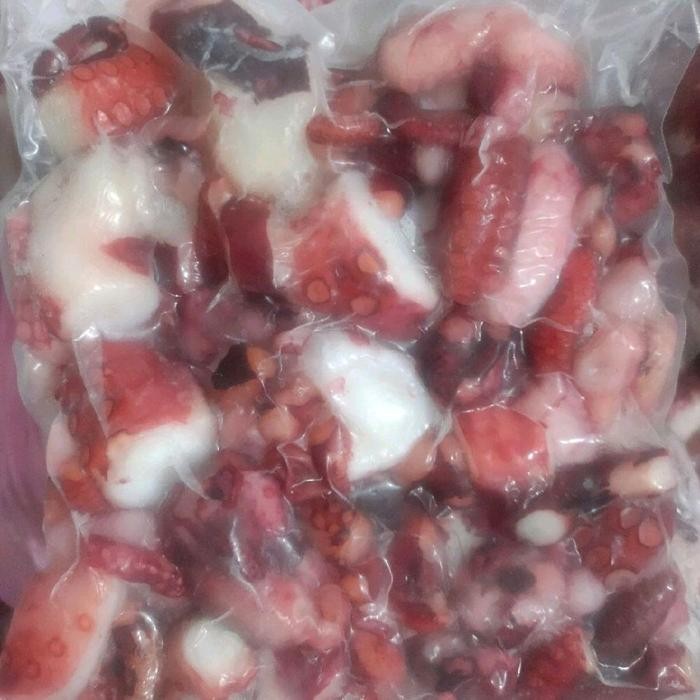 

Gurita Potong / Tako Leg / Octopus Beku Bagian Leher Terlaris