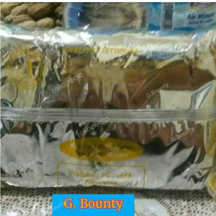 

KOPI BUBUK SEMENDO "666