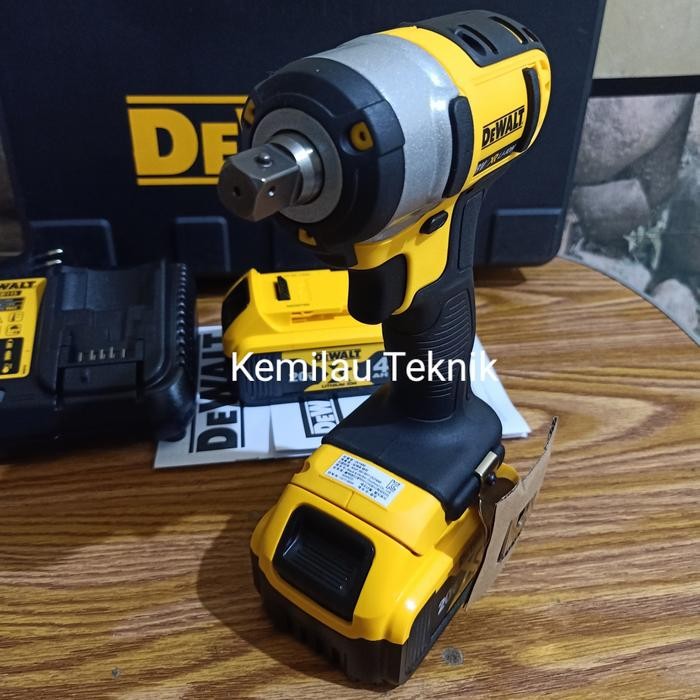 Limited Dewalt Impact Wrench Dcf880M2 18V 1/2" Mesin Pembuka Baut Dcf 880