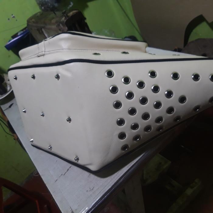 kiso ayam jaman now iyan BOGBAR