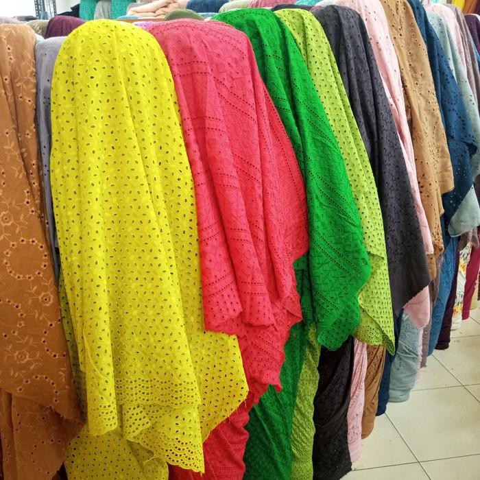 

Promo Katun Bordir Bolong Premium Kain Katun Bordir Import