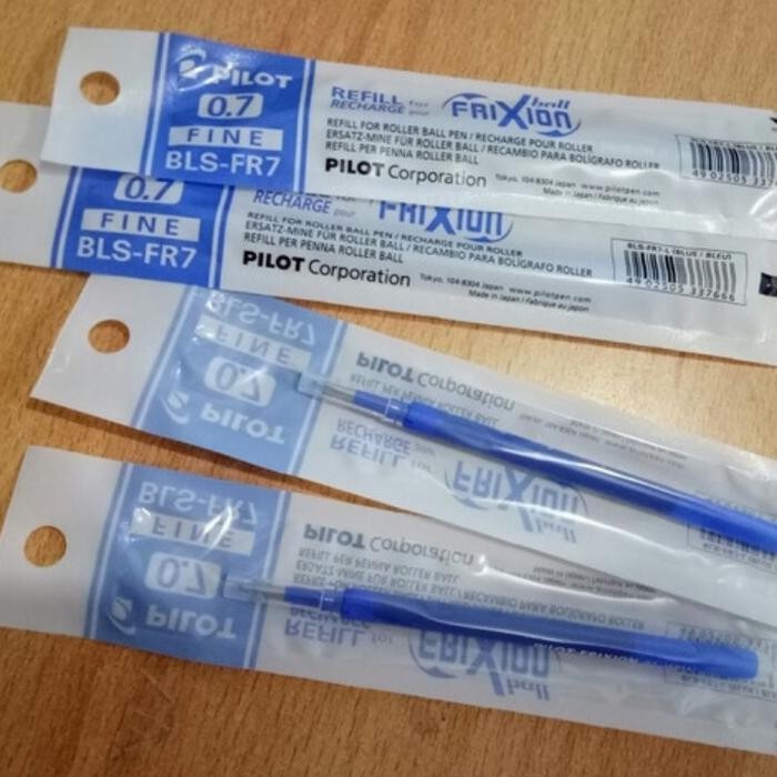 

New Pilot Refill frixion 0.7 warna Hitam /Biru