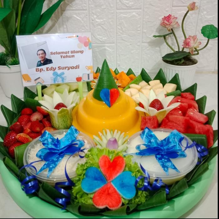 

Baru Tumpeng Puding / Puding Tampah / Puding Buah 5-20 Porsi - HappyYesFood