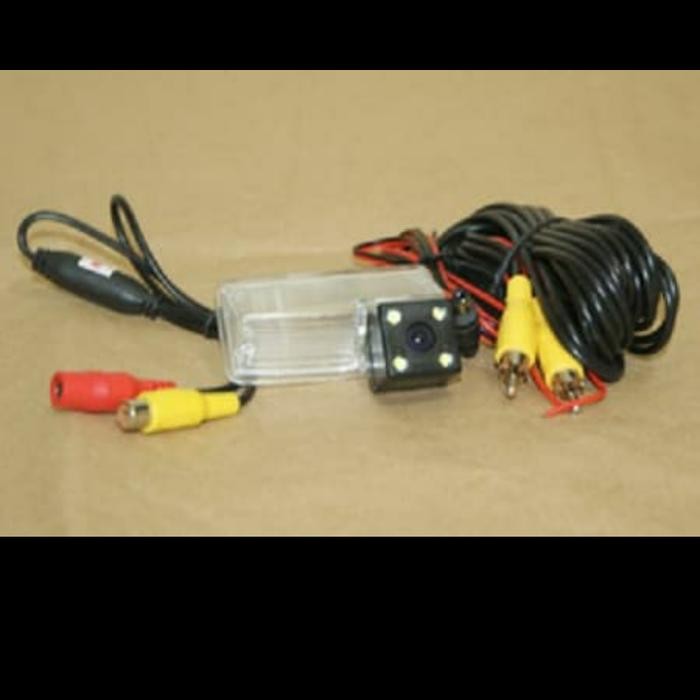 KAMERA PARKIR/KAMERA MUNDUR CCD OEM MOBIL SIGRA