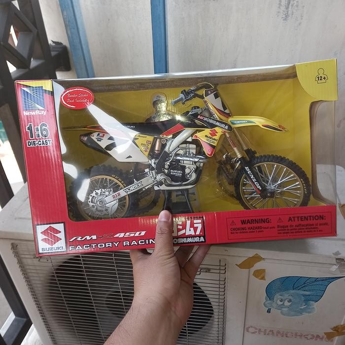 Diecast miniatur motor trail Suzuki yoshimura motocross 1:6 besar
