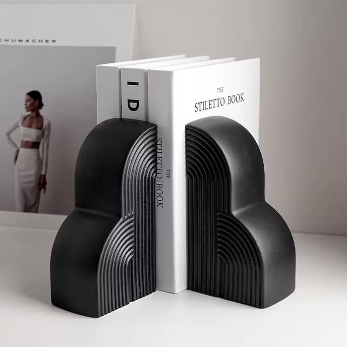 

Promo Ohio Arched Monochrome Bookends Pembatas Buku Dekorasi Rak Meja