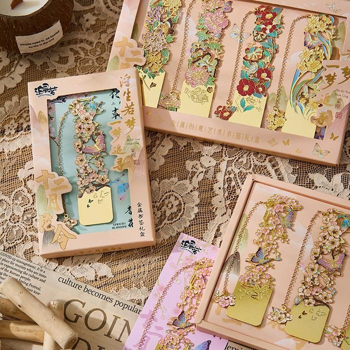 

Promo Specialvoryu Flower Series Bookmark - Pembatas Buku Penanda Buku Logam