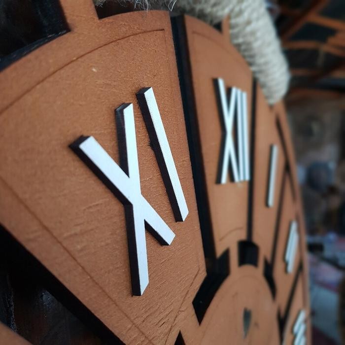 Jam Dinding Kayu Jati Klasik Mewah Romawi