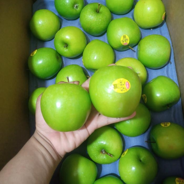 

NATURE- Buah Apel Hijau Import/ Green Smith Fresh Per 2 Buah