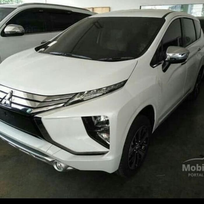 cover spion xpander chrome kanan kiri