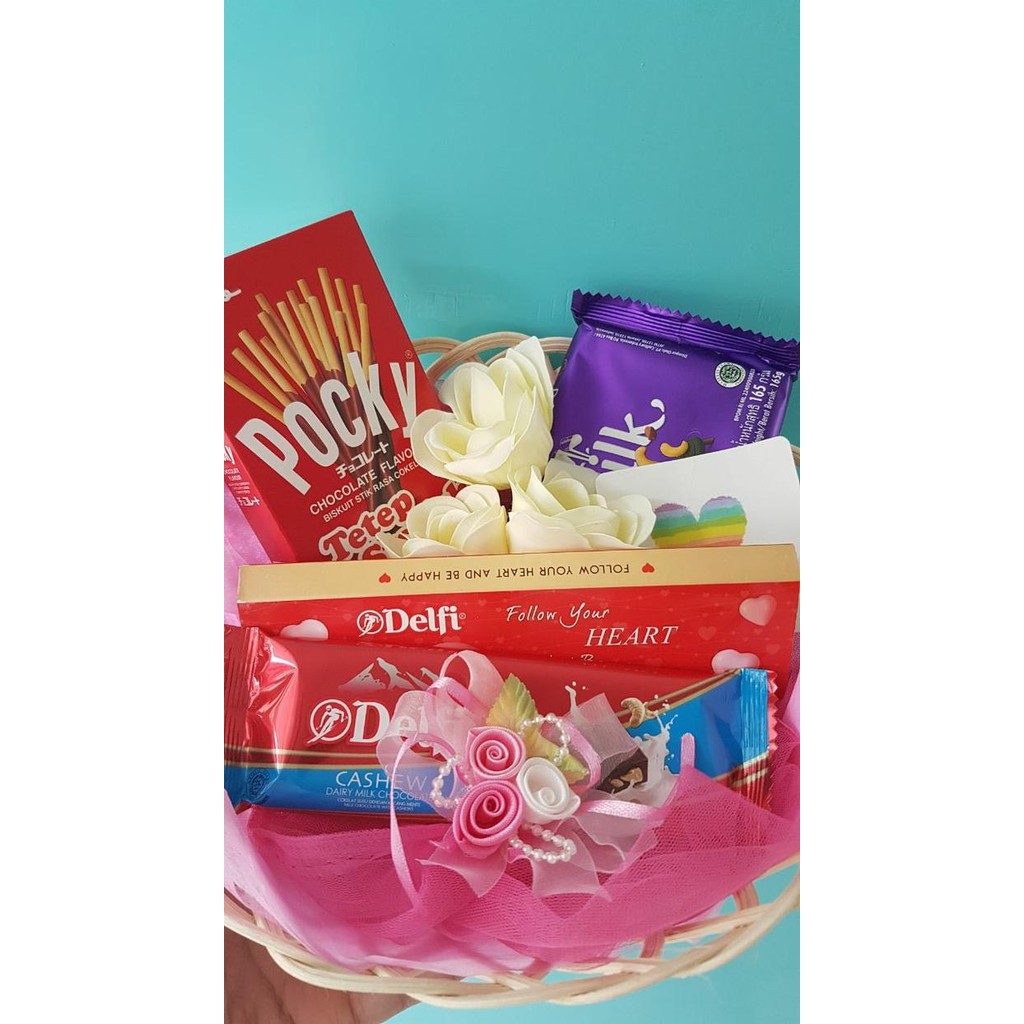 

Kado/Hadiah/Hampers/Coklat Valentine - Paket Coklat Valentine 3