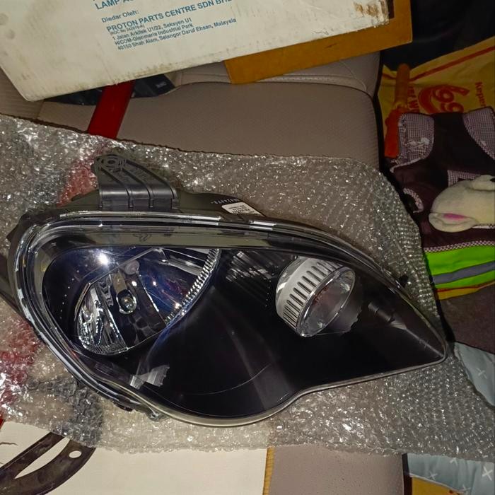 lampu depan kanan, proton gen-2 / proton persona