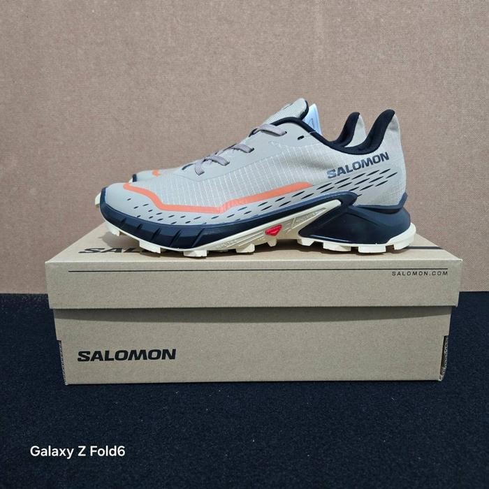 Sepatu Tracking Salomon Original