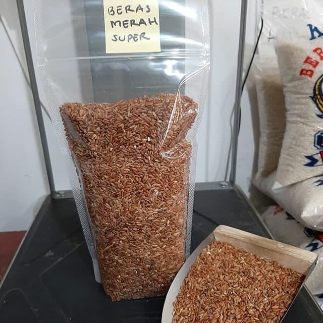 

Pilihan- Beras Merah Super Organik 1Kg Nasi Enak Pulen Dari Ciater Cibeusi Semi Organik Di