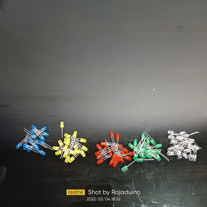 Paket 1 Box Isi 500Pcs Led F5 5Mm 5 Warna Lampu Led Diffused 3V