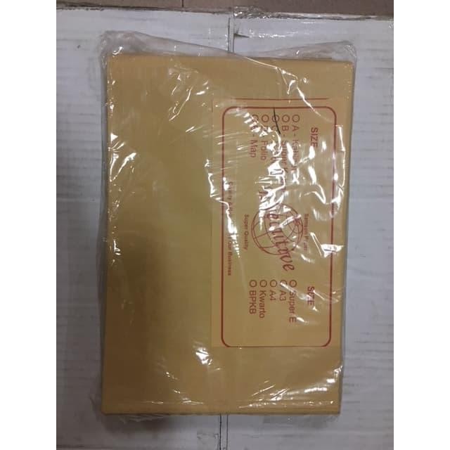 

AMPLOP COKLAT 1/2 FOLIO (SUPER) (PACK @ 100 PCS) KODE 505