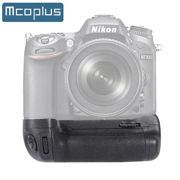 Mcoplus BG-D7100 Vertical Battery Grip for Nikon D7100 D7200 Digital