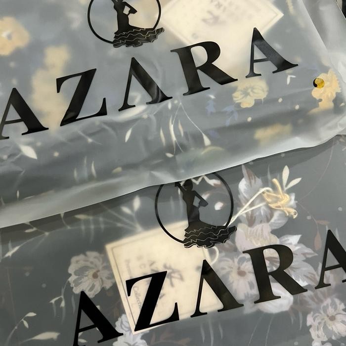 Potongan Harga 3 Pcs Azara Hijab Segi Empat Voal Motif Pouch Logo Khusus Hitam Kerudung Square