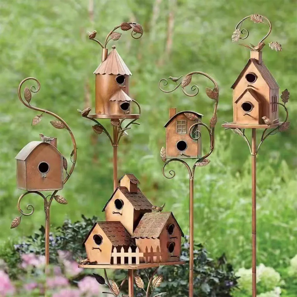 

Birdhouse Garden Stakes Metal Bird House with Pole Iron Art Courtyard Bird Feeder Bird Houses for