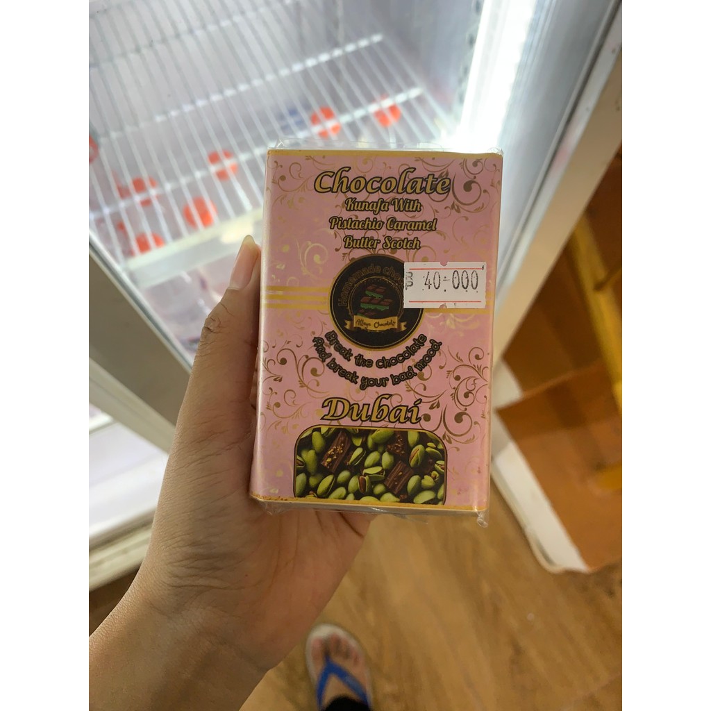 

Coklat Dubai Pink Attaya 70g – Kemas Kecil Cantik, Rasa Manis Lembut