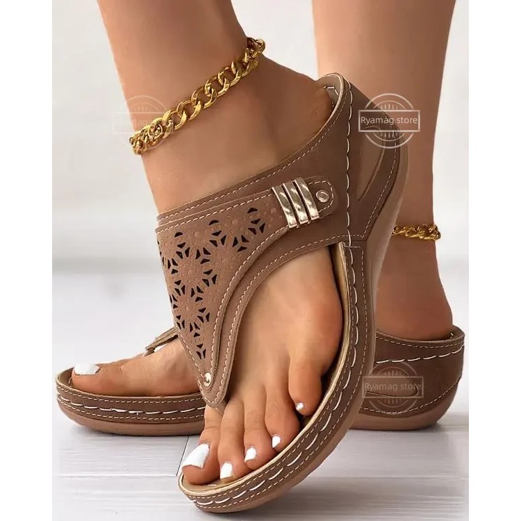 Flip Flops Women'S Hollow Out Wedge Summer Wedge Sandals Clip Toe Orthopedic Sandals Woman Pu