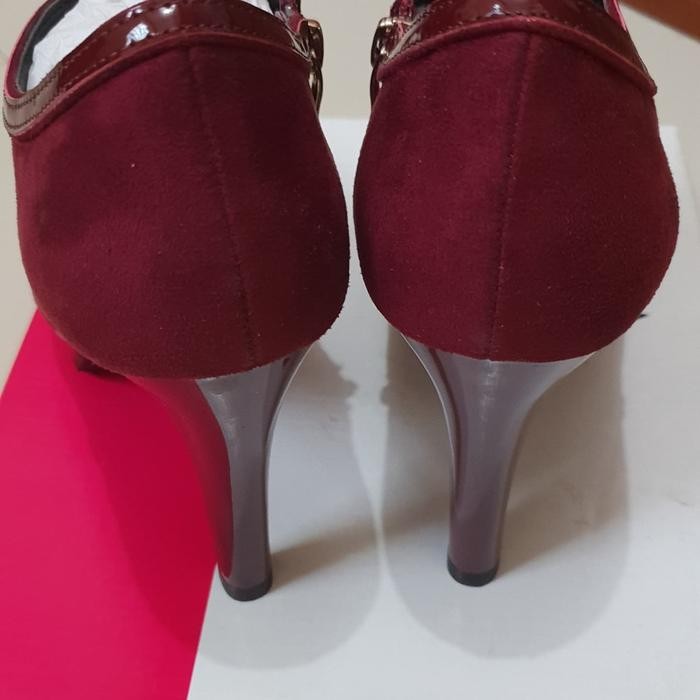 Sepatu Booth Merah Marun Suede Vicari