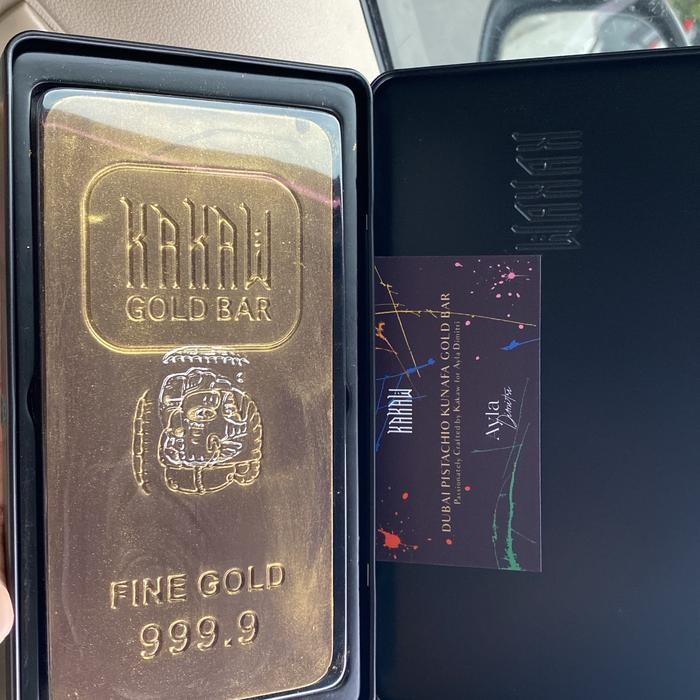 

Kakaw Dubai Pistachio Kunafa Gold Bar