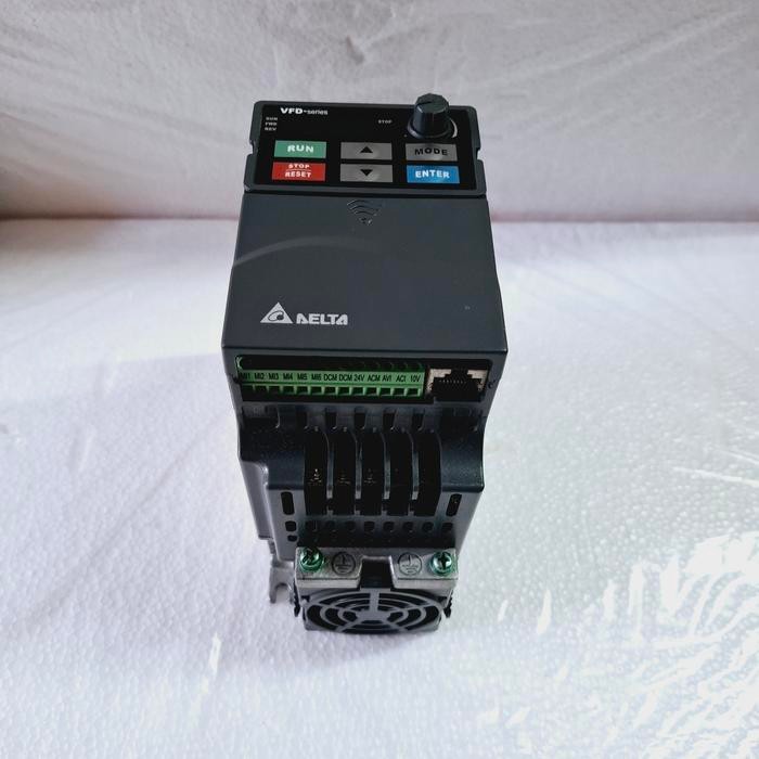 Vfd015E43A Vfd Delta Inverter 2Hp/1,5Kw 380V