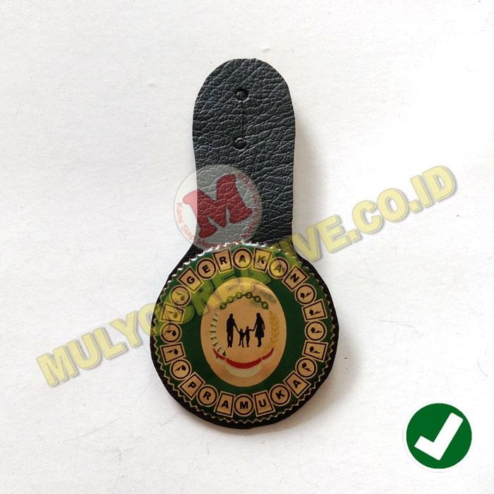 

Lencana Tanda Jabatan Pimpinan Saka Kencana Tingkat Cabang PREMIUM